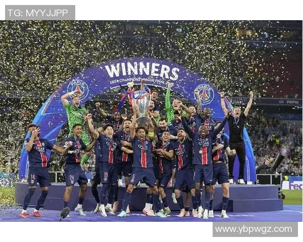 巴黎圣日耳曼签下新一任主教练,继续冲击法甲联赛冠军! 巴黎圣日耳曼签下新一任主教练,继续冲击法甲联赛冠军!