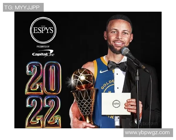 库里荣获NBA年度最佳球员奖，实力得到认可