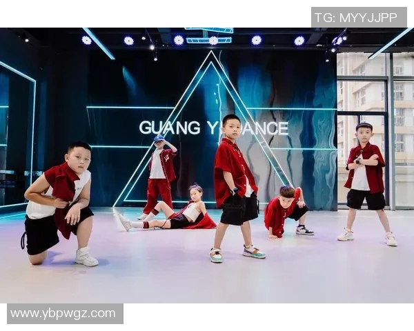 深圳街舞队的蜕变与成长：一段街舞文化的真实纪实之旅